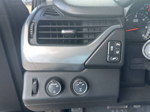 2015 Chevrolet Suburban LT