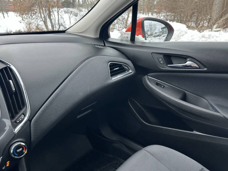 2018 Chevrolet Cruze LT Diesel Auto