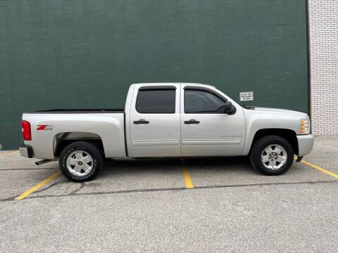 2010 Chevrolet Silverado 1500 for sale at Drive CLE in Willoughby OH