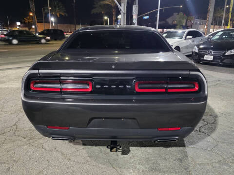 2015 Dodge Challenger