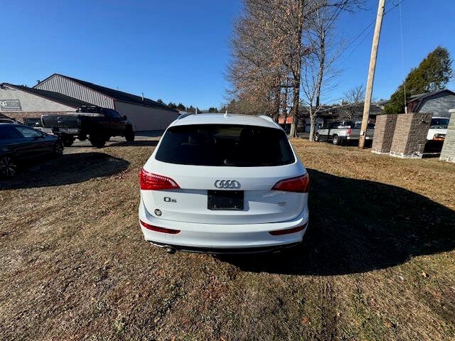 2012 Audi Q5 Premium Plus photo 9