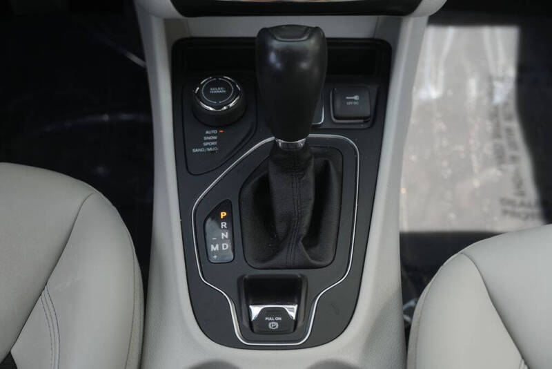 2021 Jeep Cherokee Latitude Plus