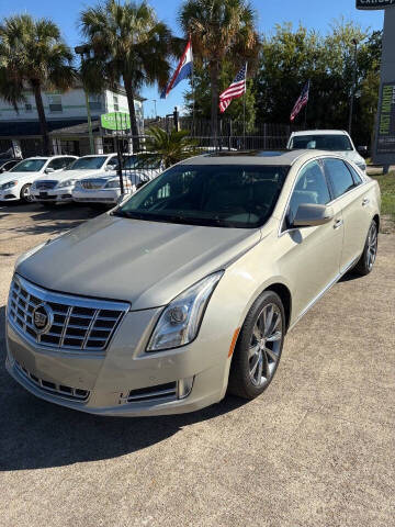 2013 Cadillac XTS Luxury Collection