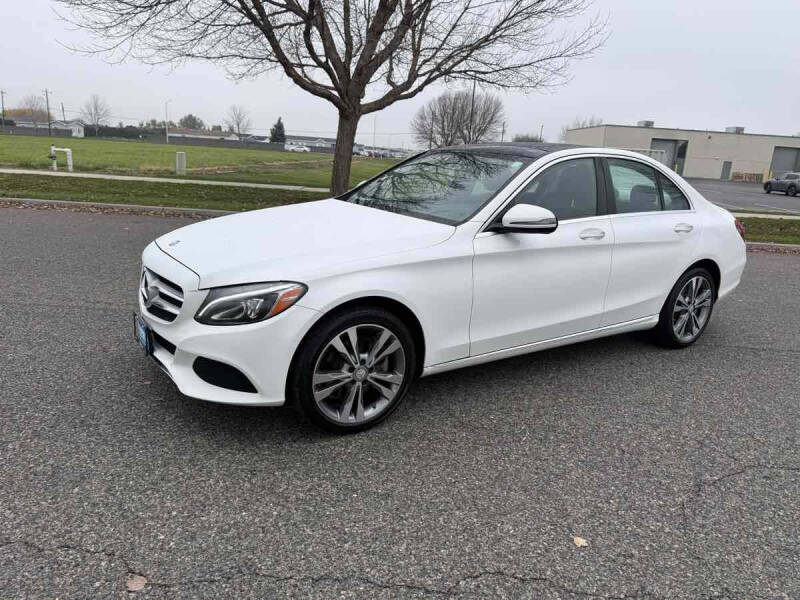2016 Mercedes-Benz C-Class