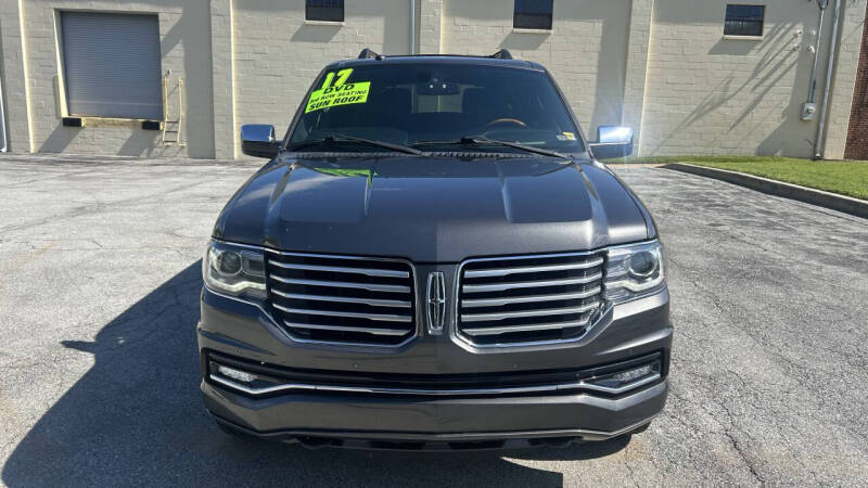 2017 Lincoln Navigator Select