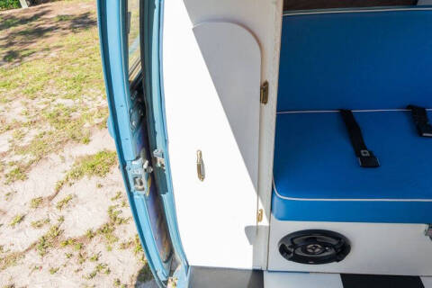 1973 Volkswagen Bus