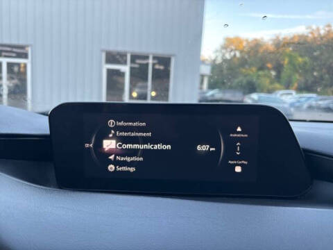 2024 Mazda Mazda3 Sedan 2.5 S Carbon Edition