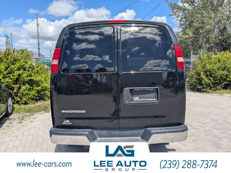 2017 Chevrolet Express LT 3500