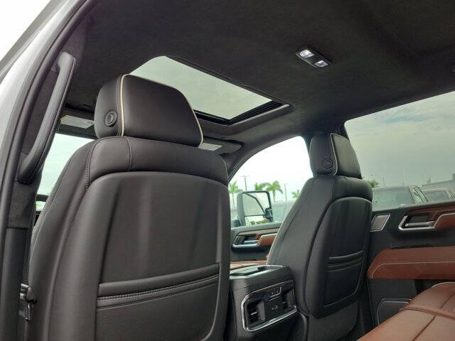 2025 GMC Sierra 2500HD