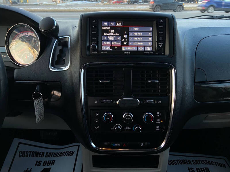 2017 Dodge Grand Caravan SE