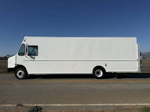 2012 Freightliner MT55 Chassis
