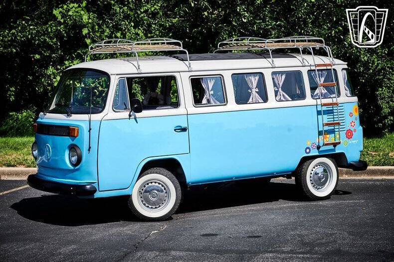 1990 Volkswagen Bus