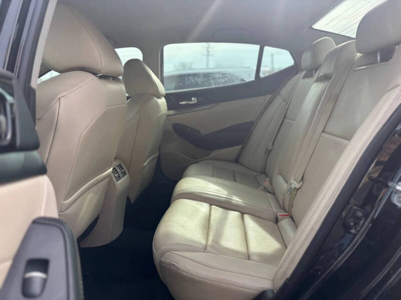 2021 Nissan Maxima 3.5 SV