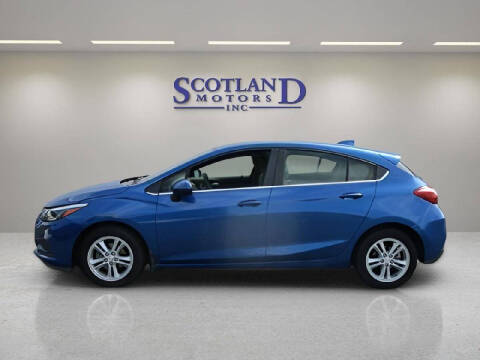 2017 Chevrolet Cruze LT Auto