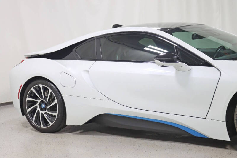 2016 BMW i8