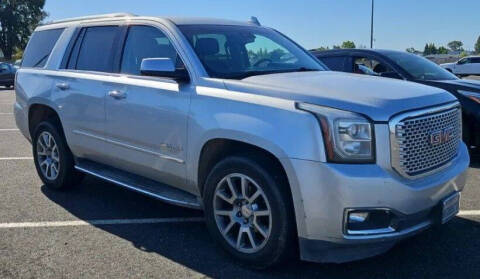 2017 GMC Yukon Denali