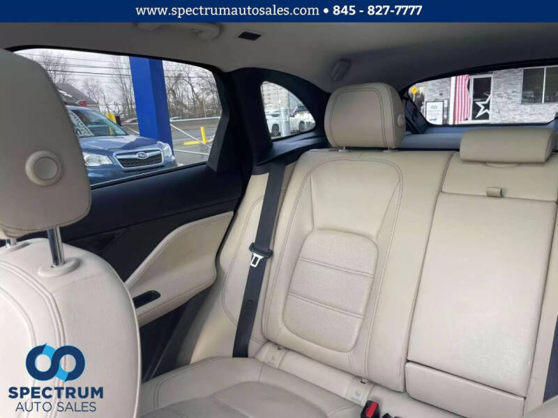 2017 Jaguar F-PACE 35t Prestige