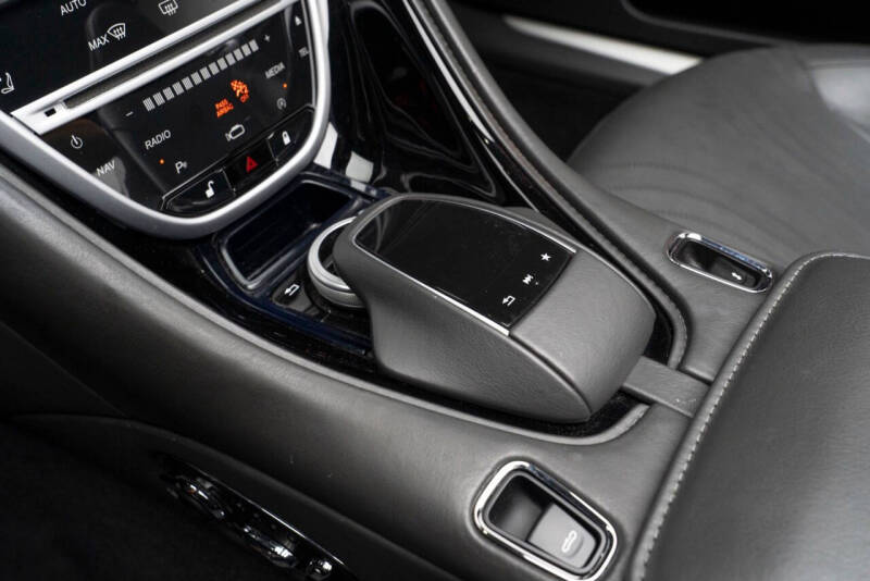 2020 Aston Martin DB11 Volante