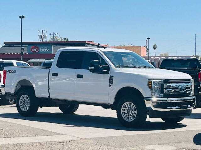 2018 Ford F-250 Super Duty XLT's photo