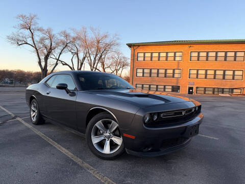 2017 Dodge Challenger SXT