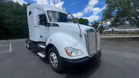 2017 Kenworth T680 for sale at American Auto Sales LLC in Charlotte NC