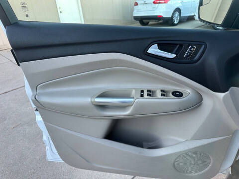 2014 Ford C-MAX Hybrid SE