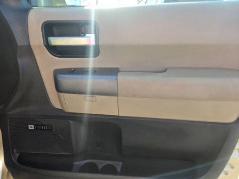 2010 Toyota Sequoia Limited