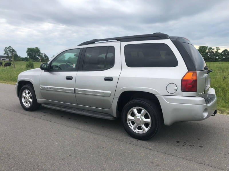 2004 GMC Envoy XL for sale at Hitt & Mis Auto in Cape Girardeau MO