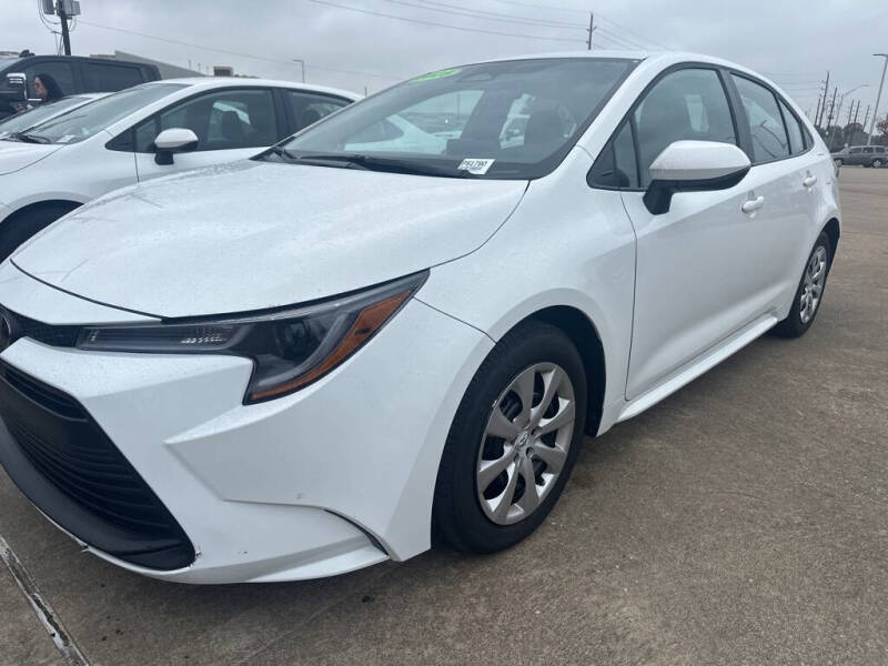 2025 Toyota Corolla LE