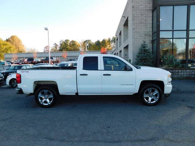 2017 Chevrolet Silverado 1500 Custom