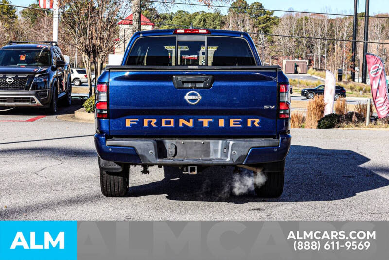 2022 Nissan Frontier SV