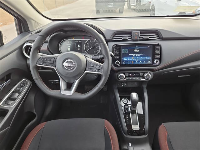 2025 Nissan Versa SR