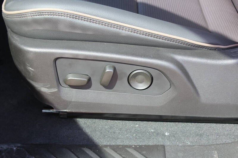 2025 GMC Canyon Denali