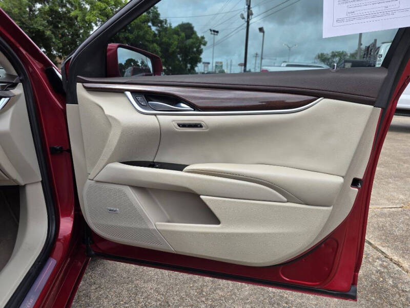 2015 Cadillac XTS Luxury