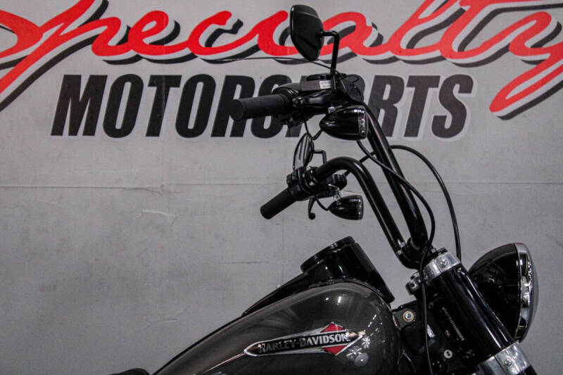 2019 Harley-Davidson Softail Slim