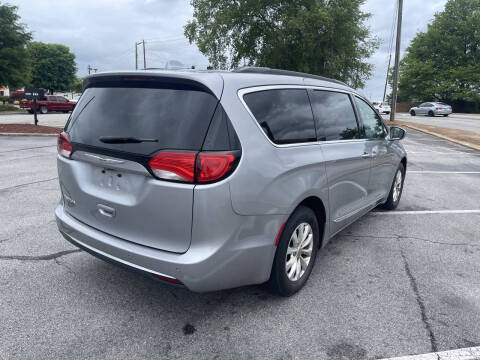 2017 Chrysler Pacifica Touring Plus