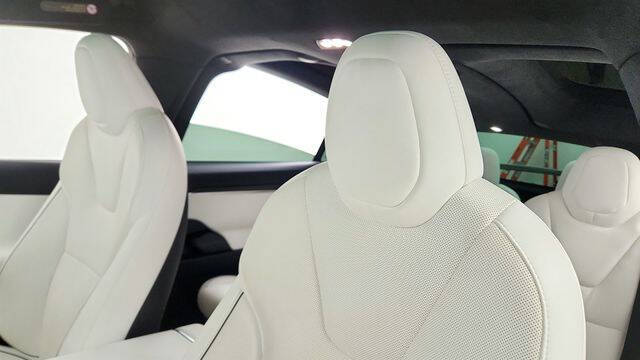 2022 Tesla Model X Plaid
