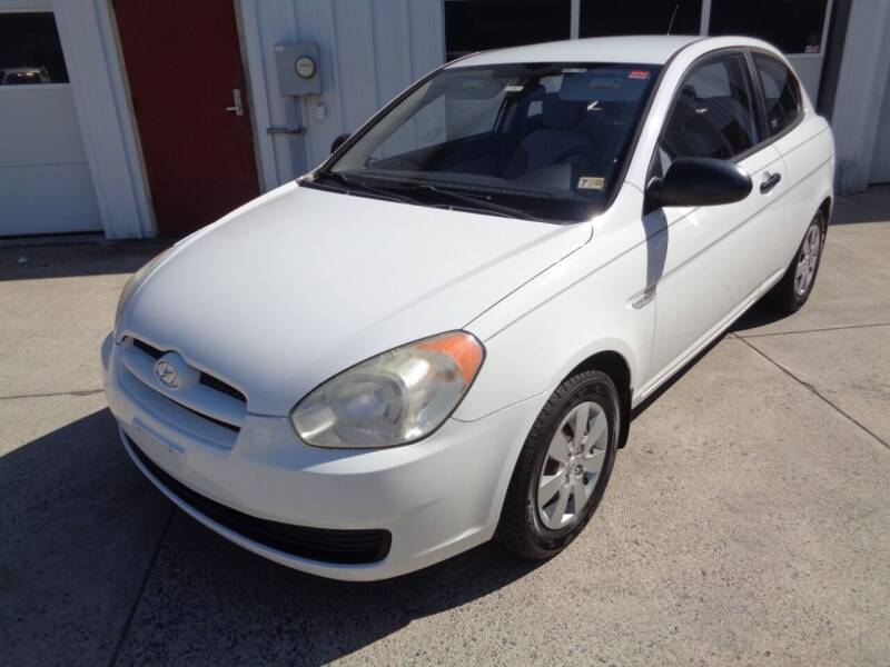 2009 Hyundai Accent for sale at Lewin Yount Auto Sales in Winchester VA