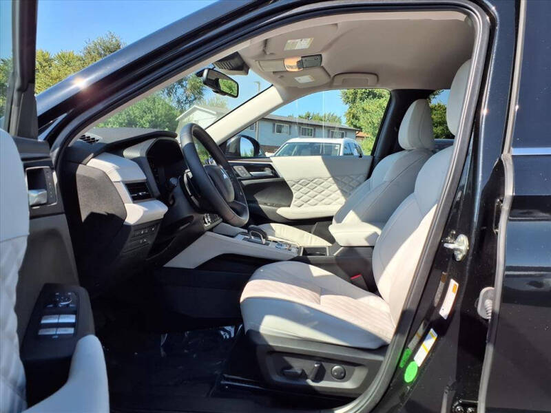 2024 Mitsubishi Outlander PHEV SEL