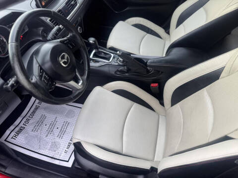 2014 Mazda MAZDA3 s Grand Touring