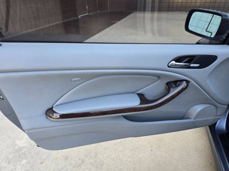 2003 BMW 3 Series 325Ci