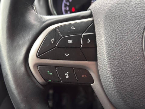 2019 Jeep Grand Cherokee Laredo E