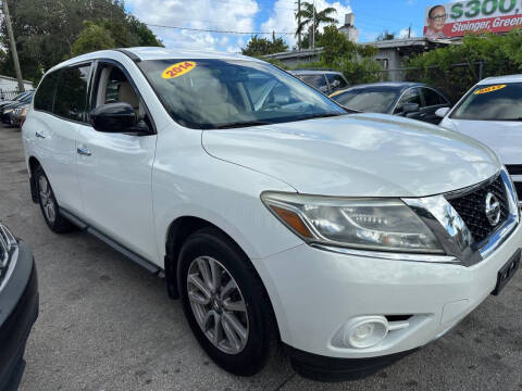 2014 Nissan Pathfinder S