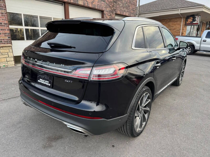 2019 Lincoln Nautilus Reserve