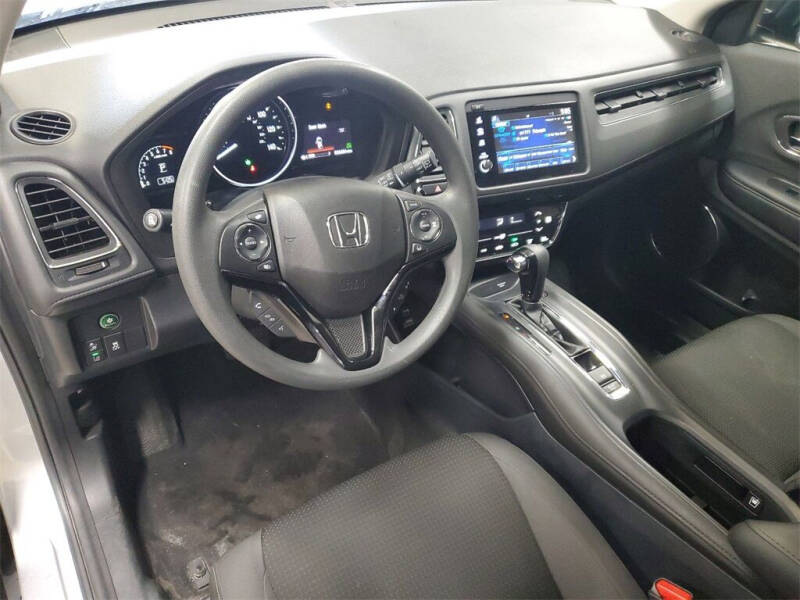 2022 Honda HR-V EX
