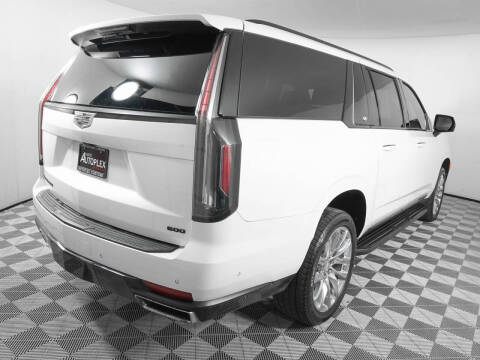 2022 Cadillac Escalade ESV Premium Luxury