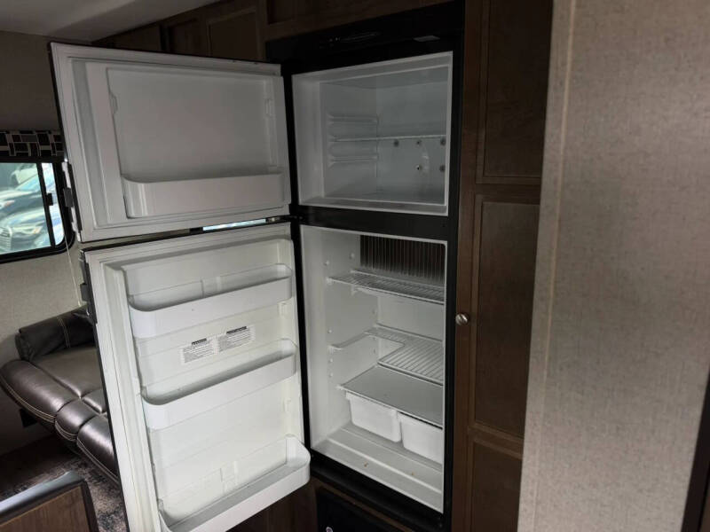 2019 Keystone RV Coleman 202rd