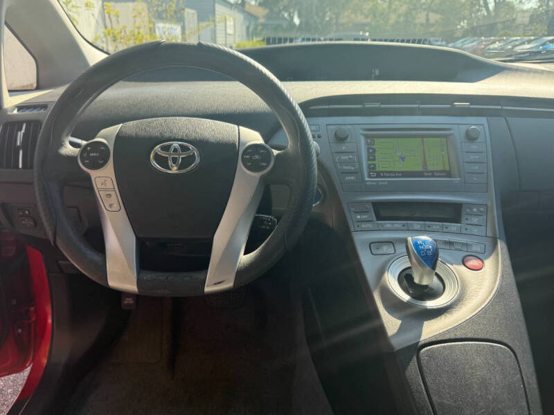 2014 Toyota Prius Three