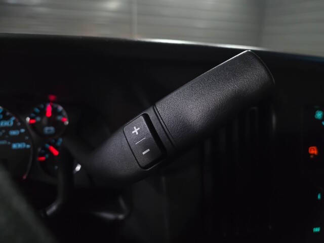 2023 GMC Savana 2500