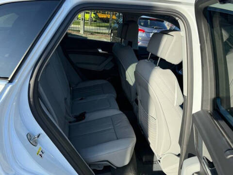 2024 Audi Q5 e quattro S line Prem Pl 55 TFSI